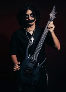 RUAN DIEGO<br/>Guitarra RUAN DIEGO<br/>Guitarra